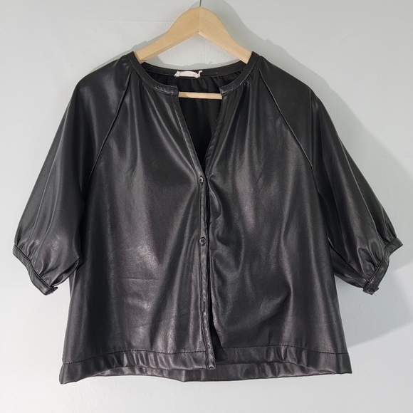 AVEC LES FILLES Women's Black Vegan Leather Too Jacket Sz L V-neck Half Sleeve - Picture 2 of 12